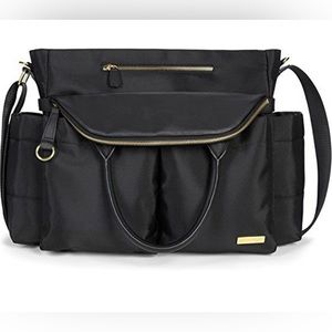 Skip Hop Chelsea Downtown Chic Diaper Satchel, Black